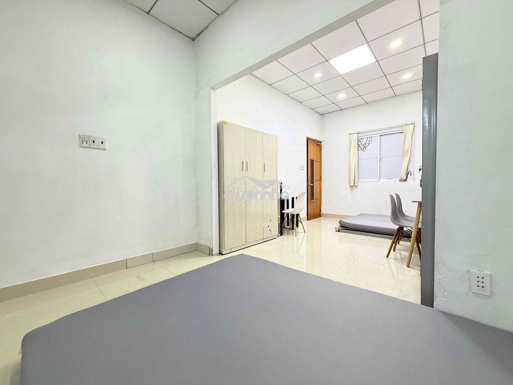 Chính chủ cho thuê chdv 2 giường ngủ ở được 4 người - 3