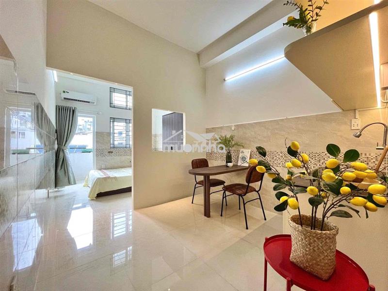 Phòng ban công zá rẻ chính chủ gần bx miền đông