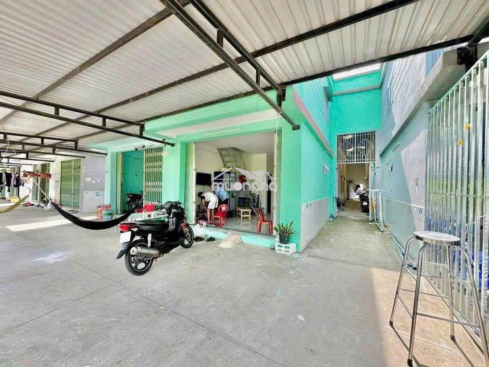 Dãy trọ cho thuê 10 tr/ th bến cát 150m2 gần khu công nghiệp mỹ phước - 2