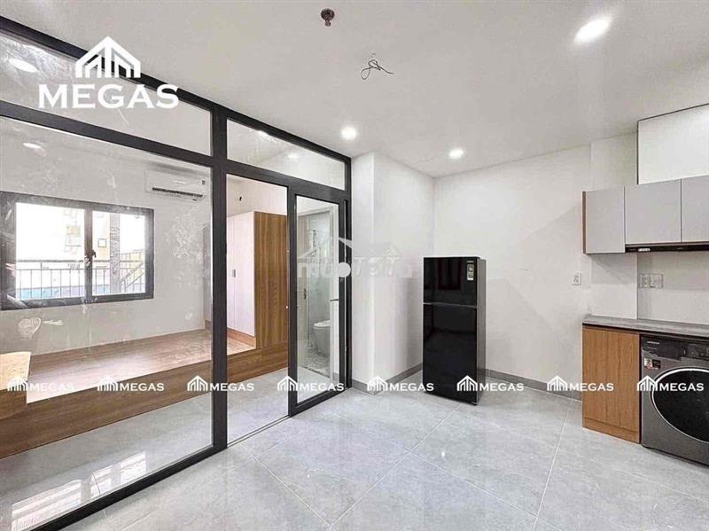 Còn trống một căn một phòng ngủ một phòng khách mới xây