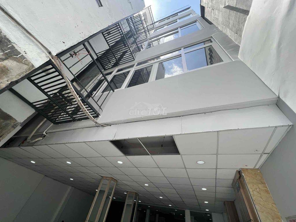 Cho thuê nhà nguyên căn 8x18m 5 tầng ở 9 trương quốc dung q phú nhuận - 4