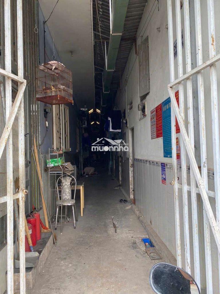 Nhà trọ 1 trệt 1lầu thu 20 triệu kdc đông an kế cổng kcn tân đông hiệp - 3