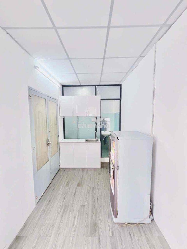 🔥Căn hộ 2 phòng ngủ bancol/cửa sổ thoáng mới full nội thất - bàu cát - 3