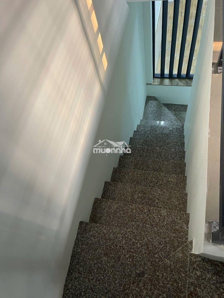 Bán nhà thạnh xuân 31, sát đường thạnh xuân 25