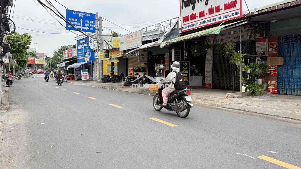 Giá đầu tư -đất mặt tiền ngang 8 ngay phạm văn đồng- gpxd hầm + 7 tầng - 4
