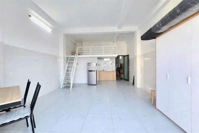 Duplex siêu rộng, thoáng giá ngay nguyễn văn trỗi, pn gần cầu công lý