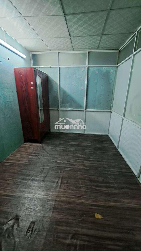Phòng riêng cho nữ thuê máy lạnh giờ tự do ở ngay cầu ng tri phương  - 2