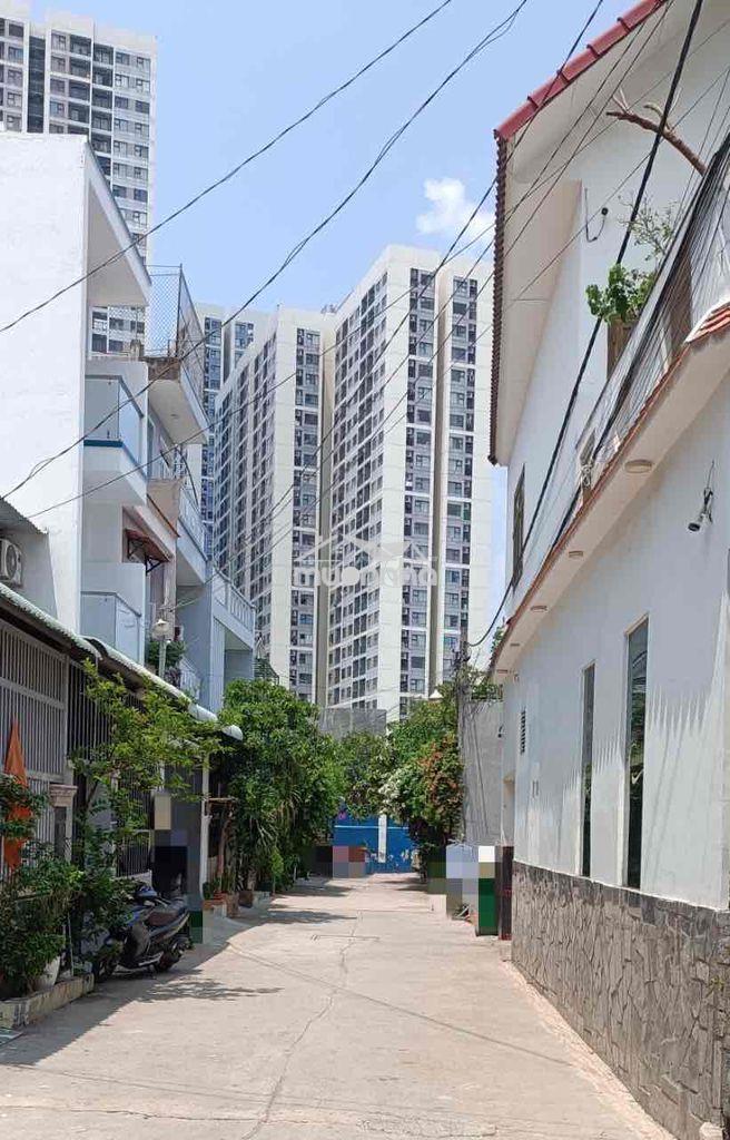 Bán nhà hẻm gần vinhomes grand park chính chủ