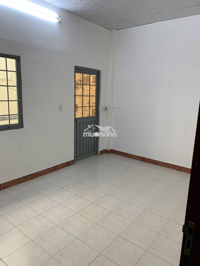 Cho thuê nhà đường hoàng hoa thám - p13 tân bình : 6 x 9 đúc 3 tâm : 