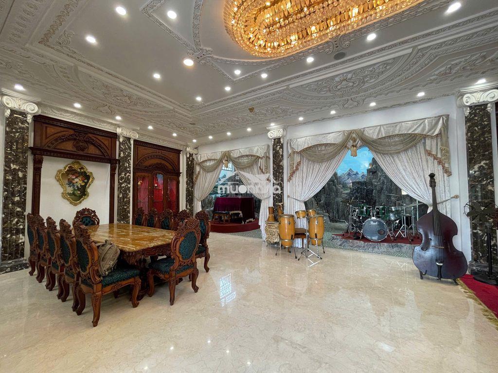 Cho thuê nhà nguyên căn 585/11c sư vạn hạnh. dt: 4,5 x 18m, 3 lầu. h7m - 2