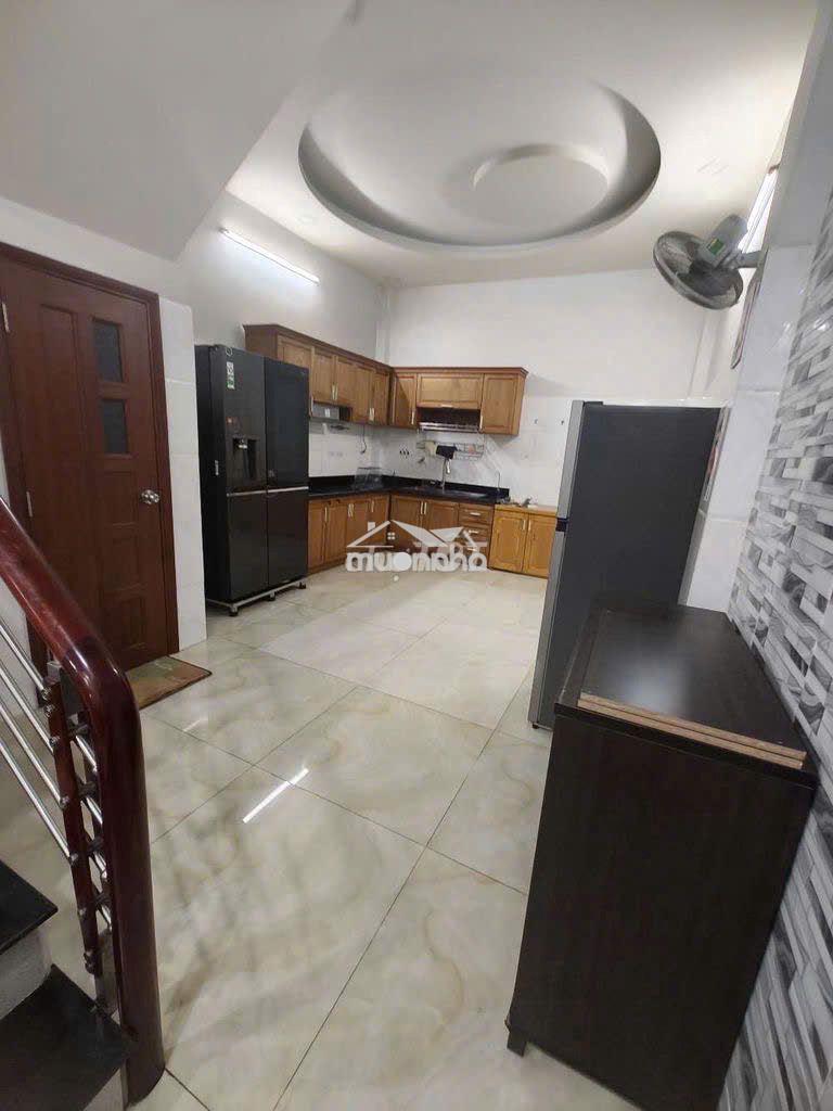 Cho thuê nhà nguyên căn 1trệt 2 lầu 4pn- - đ.429 -q9, đầy đủ nội thất - 2