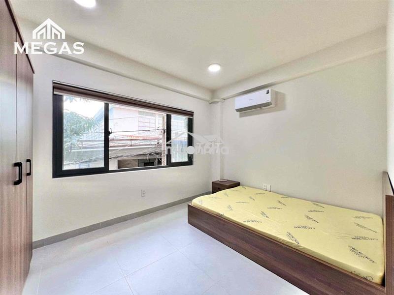 Studio cửa sổ trời full nội thất gần đại học văn lang cơ sở 3, iuh