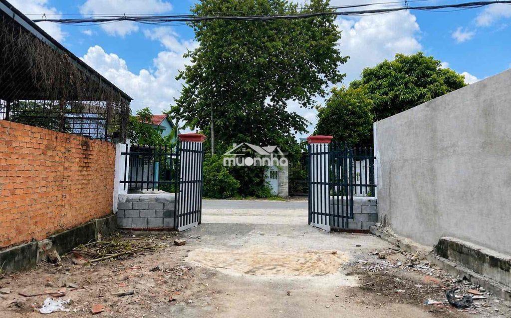 Cần bán gấp miếng đất giá ngộp - 2