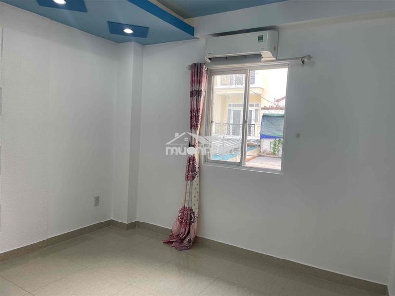 Nguyên tăng lầu 1 : gồm 2 phòng ngủ. binh phú q6