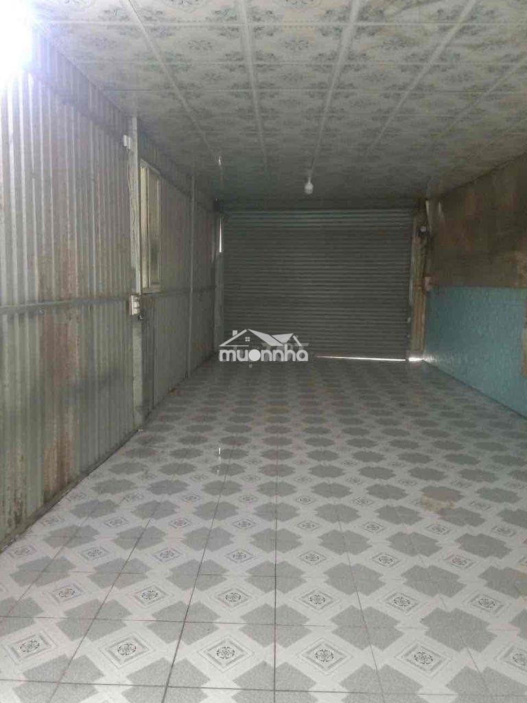Cho thuê nhà kho trống suốt mặt tiền liên ấp 234 vla phù hợp chứa hàng