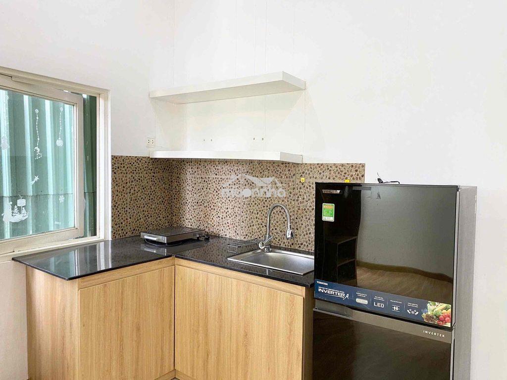 Phong trọ hiện đại có lô gia phơi đồ tại khu k300 - 3