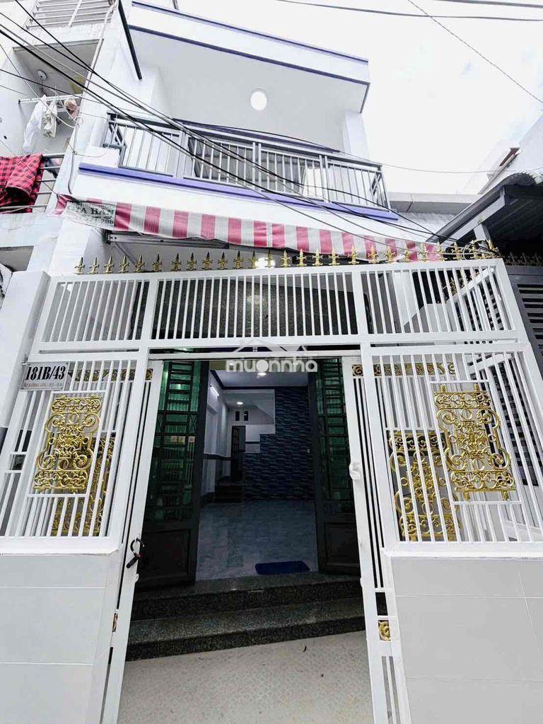 🛑 Nhà bán dt đẹp (3.7x15m, nở hậu) -hẻm 181/ âu dương lân p2q8