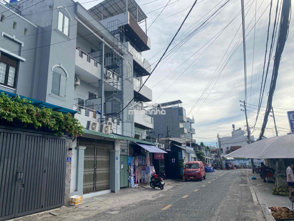 6.5 tỷ. nhà 4 tầng. 68m2. oto đỗ cửa ngày đêm. đông hưng thuận. quận12 - 3