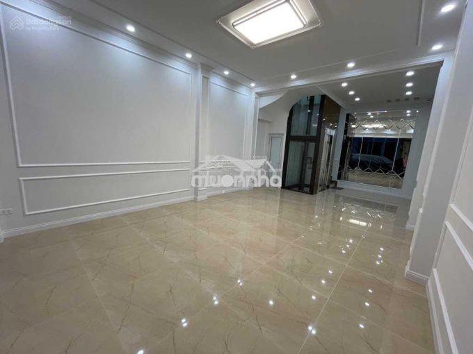 Cho thuê liền kề tu hoàng gần đh công nghiệp, thang máy, oto tải đỗ.