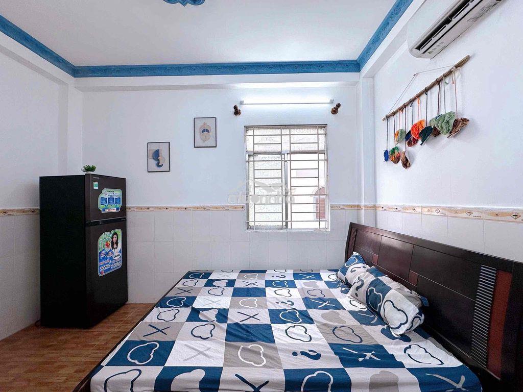 Phòng trọ giá rẻ mặt tiền võ văn kiệt có thang máy - full nt có cửa sổ - 2