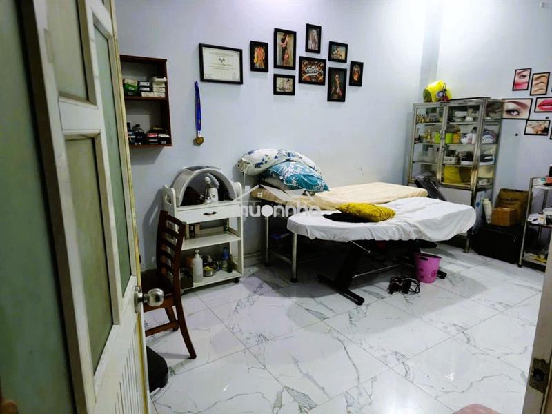 Nhà 3 tầng gần mặt tiền cao lỗ p4-q8