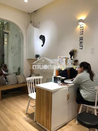 Cho thuê mb trệt kinh doanh +  kèm sân trống - phường bến thành - 2