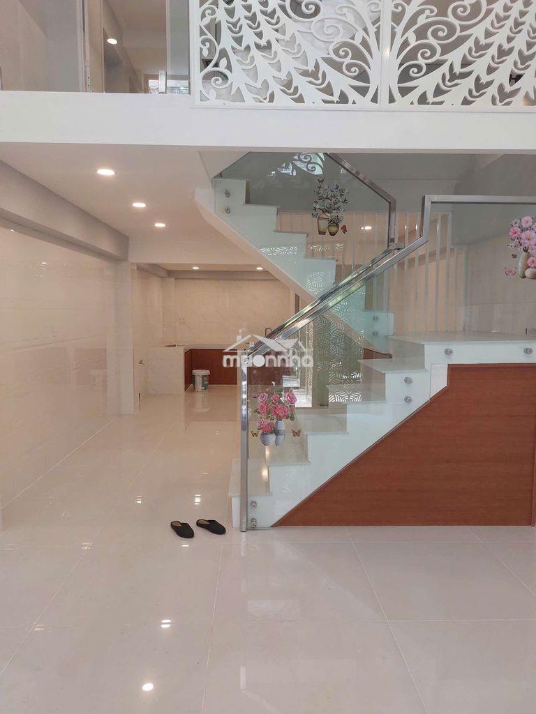 Nhà mới 3 tầng, ngay giáo xứ phú bình - 2