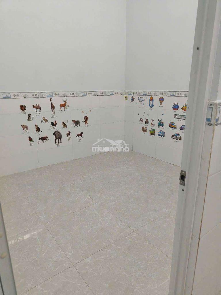 Nhà 80m2 3pn 2wc hẻm xe hơi đối diện gigamail - 3