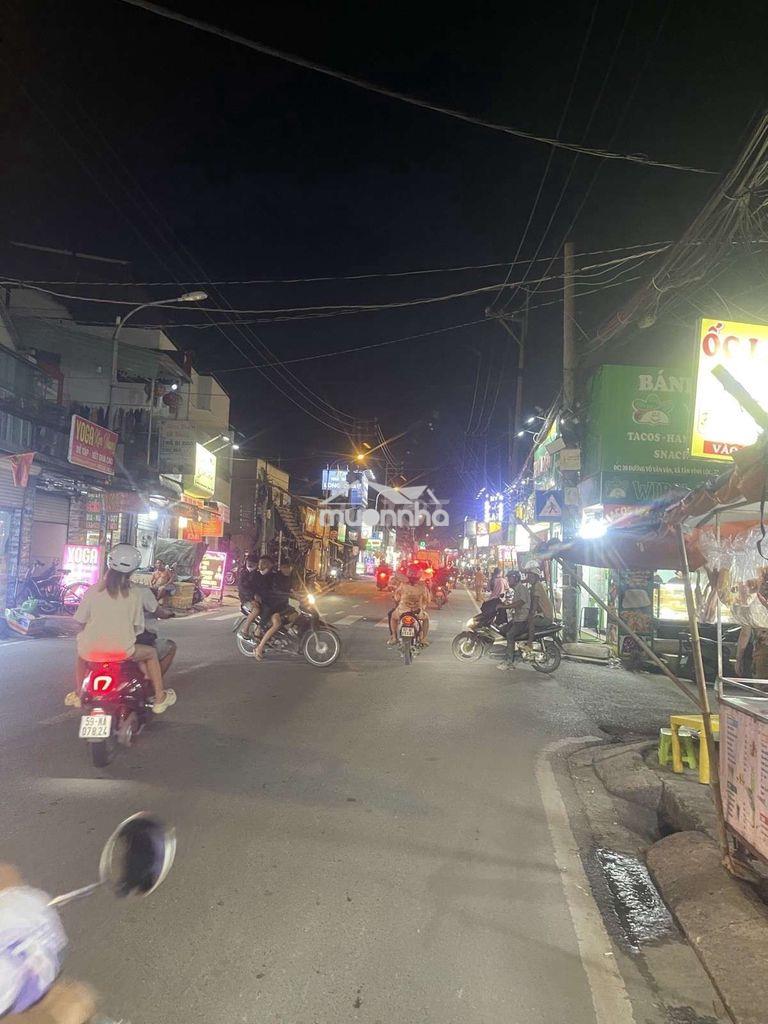 Hxh võ văn văn, 4mx8m, 2 tàng giá 2,4 tỷ