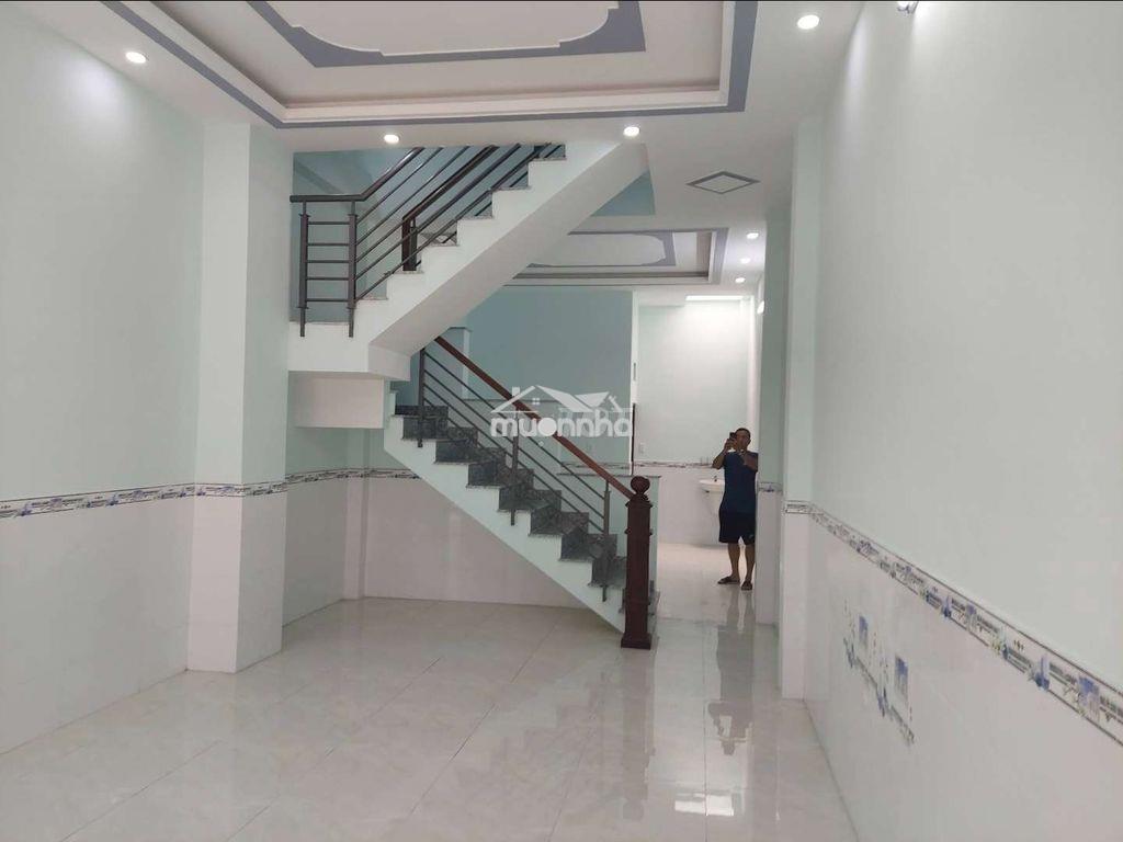 Cho thuê nhà 4x17m, 1trệt 2lầu giá 12tr/t, kcn tân bình - 2