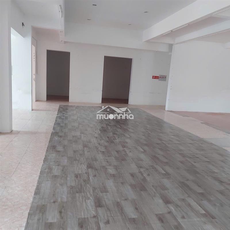 Cho thuê sàn văn phòng  tầng 2 diện tích 300m²