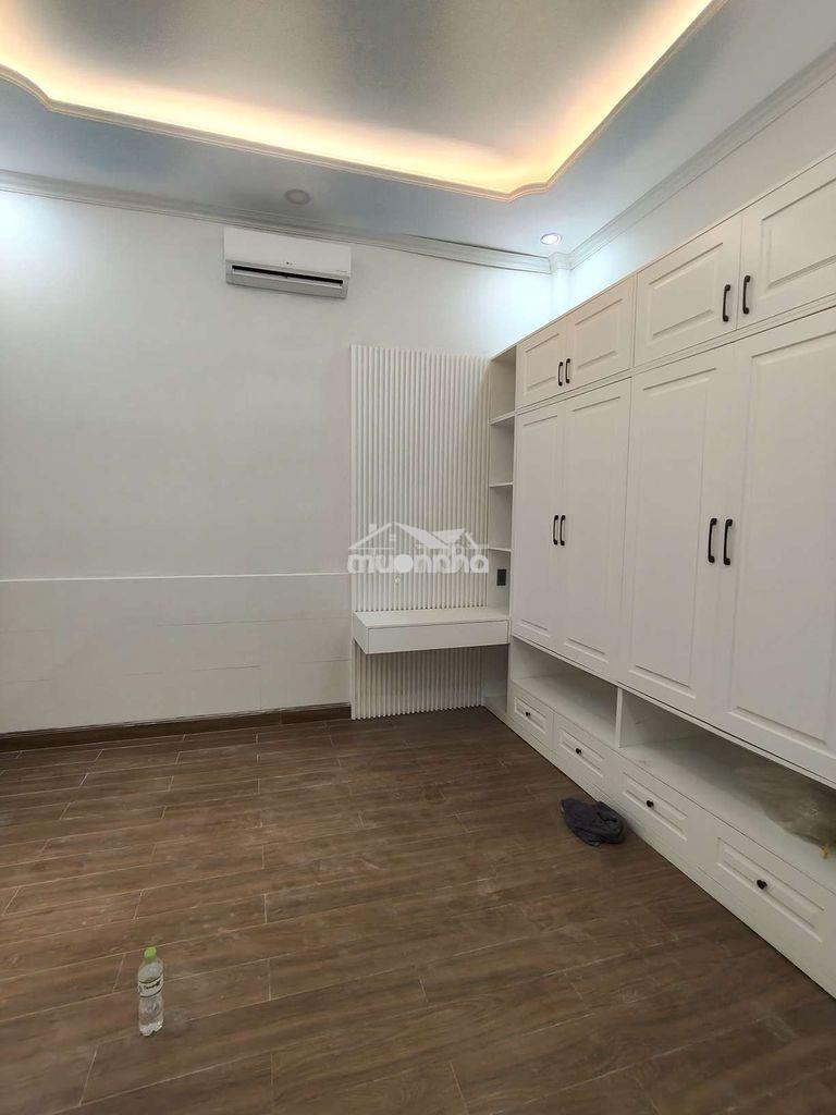Nhà dt: 100m2 hẻm xe hơi  - 3