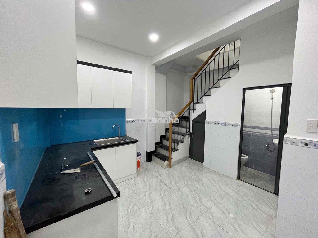 Bán nhà 3 tầng âu cơ hẻm xe máy thông 3tỷ nhỏ - 3