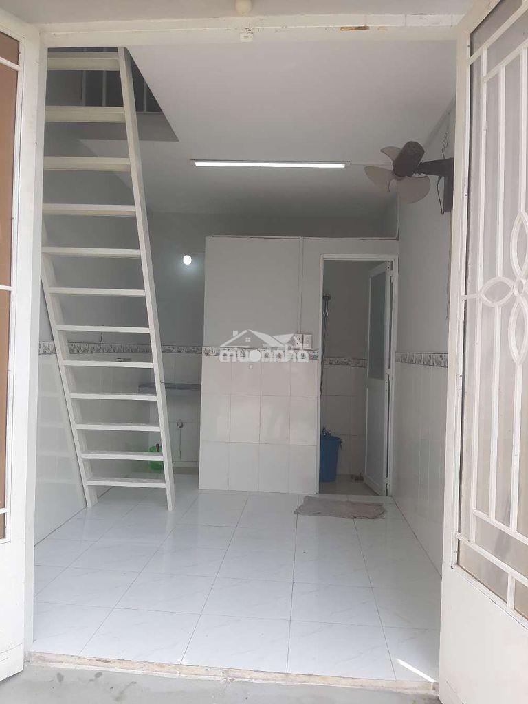 Bán gấp nhà nhỏ, 1 lầu, hẽm xe hơi, 620tr, nguyễn bình, ng h thọ. - 2