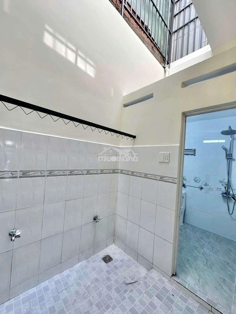Nhà tân hòa đông [4x15, 1 lầu, 2pn, 2toilet] 11tr/tháng - 3