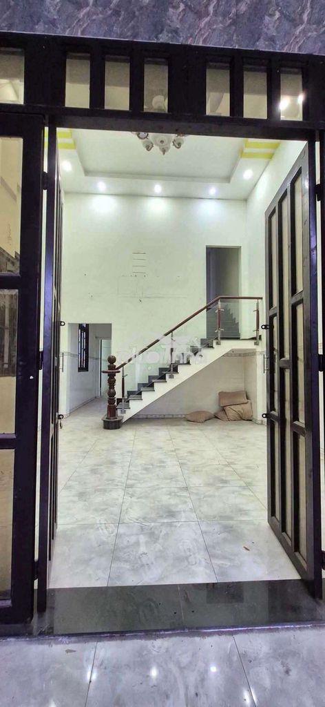 Cho thuê nhà  và kho ( dt500m2 )  - 2