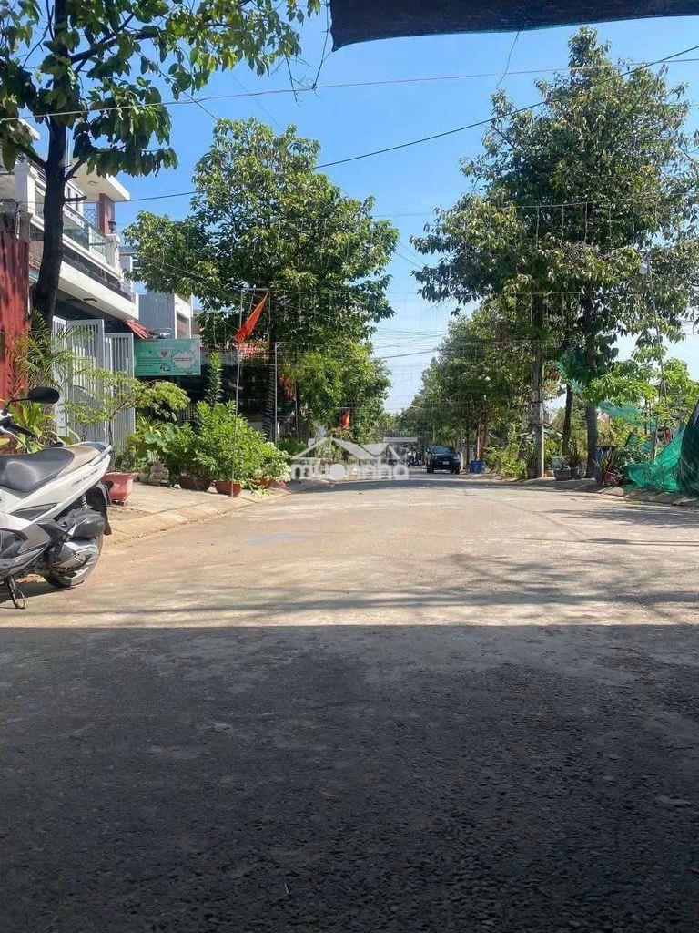 Cho thủe nhà kdc bicosi sân xe hơi