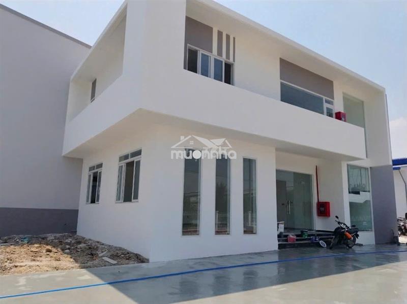 Cho thuê 3500m2 xưởng mới trong kcn tân uyên bình dương ,s.x đa nghành