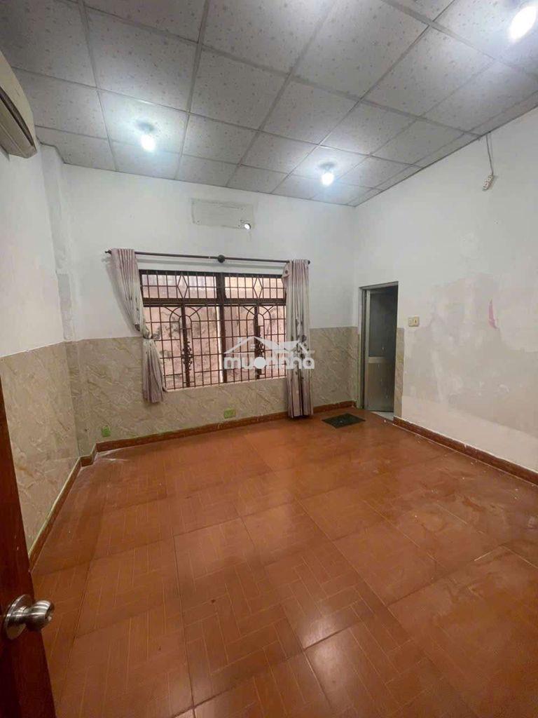 Nhà ngay tô ngọc vân, ngang 9m sân đậu 2 oto, làm vp, mầm non, ở, kho - 4