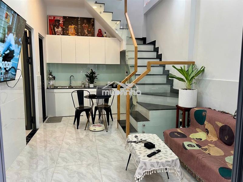 Nhà đẹp, hẻm 55 thành mỹ - 5.2 x 5.4m (1 lầu, 2pn, 2wc) - 4.7 tỷ (tl)