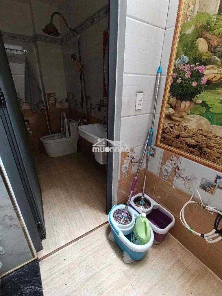 Nhà cho thuê nguyên căn p tân chánh hiệp  q12 - 4