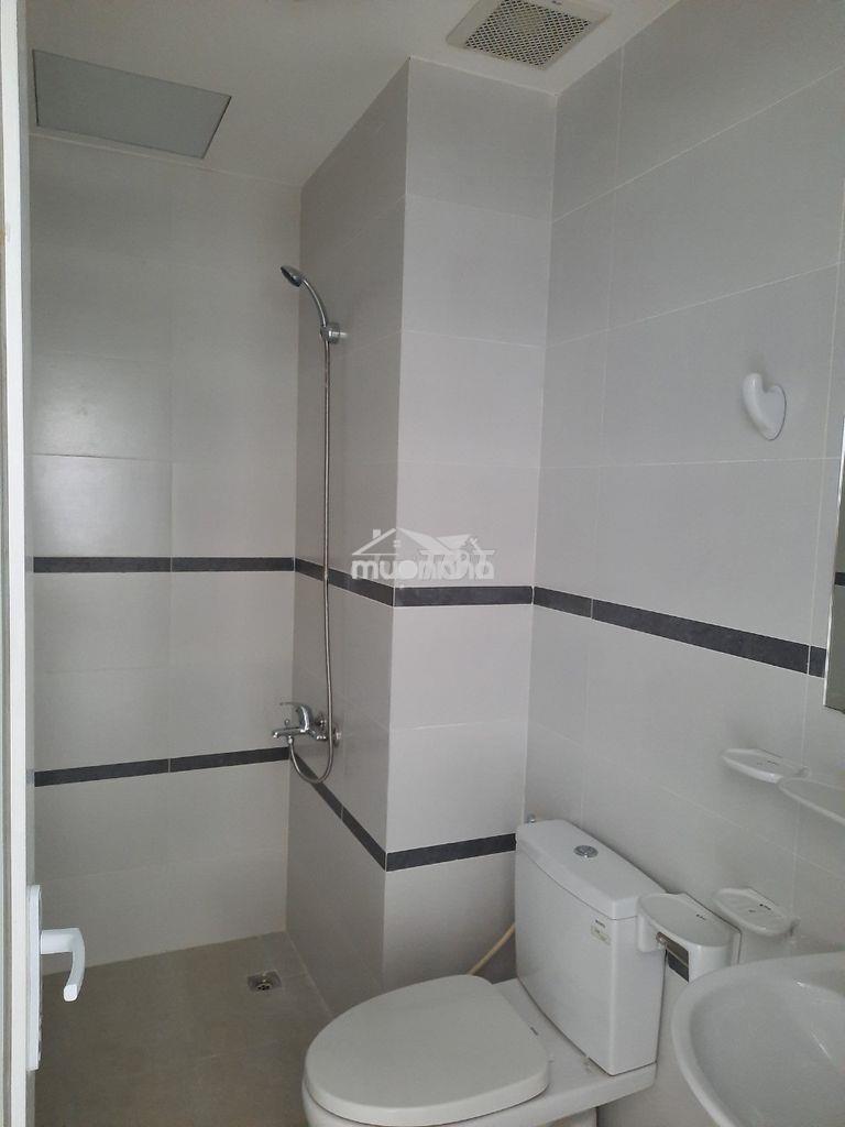 Chính chủ cho thuê căn 2 pn, 2wc, full nt, sát cầu nguyễn tri phương - 2