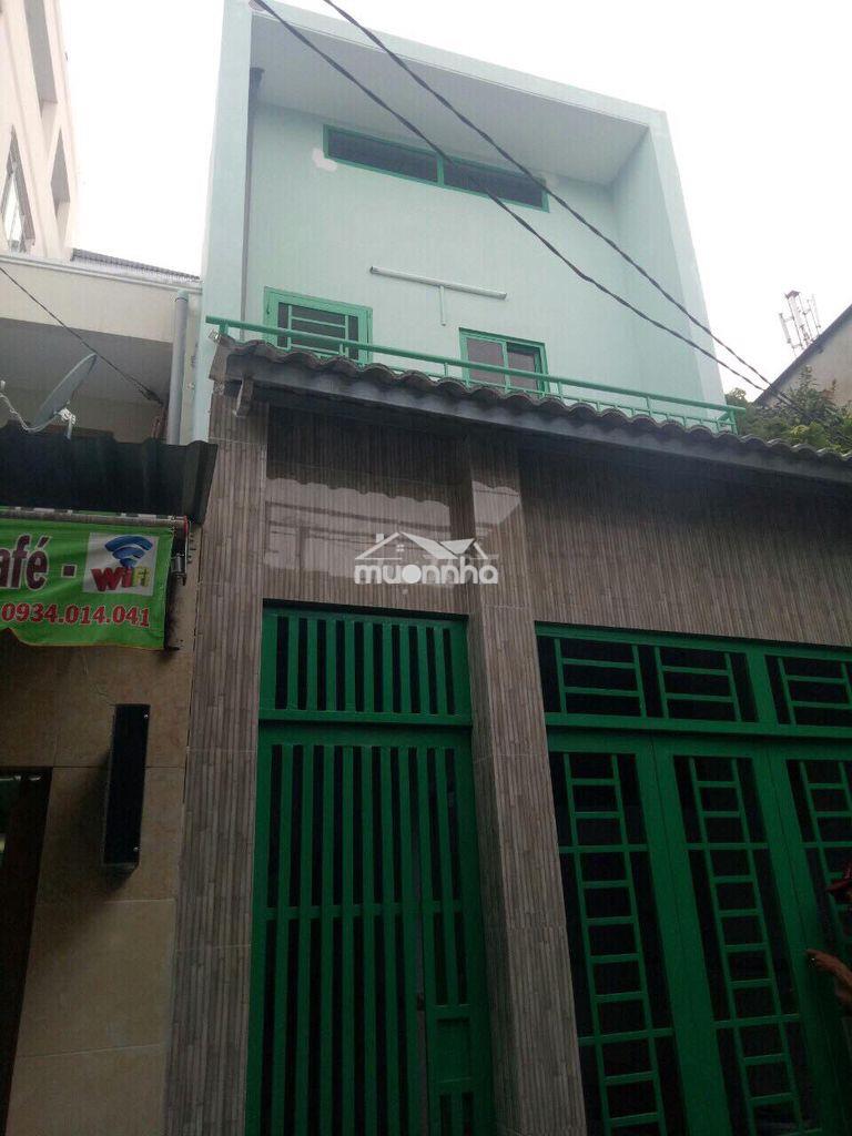 Phòng trọ 776 đoàn văn bơ, p. xóm chiếu,tphcm - 25m2- lầu -gác lững