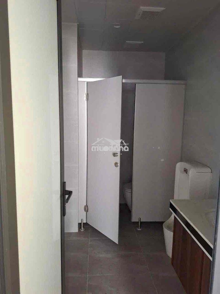 Toà nhà 9 tầng 270 m x9 tầng pccc có mới làm công ty văn phòng - 2