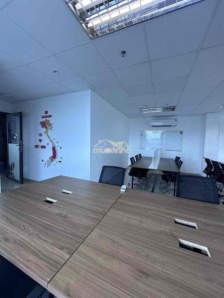 Văn phòng nguyễn hữu cầu q1, 70m2, full nội thất, sẵn 1 phòng họp