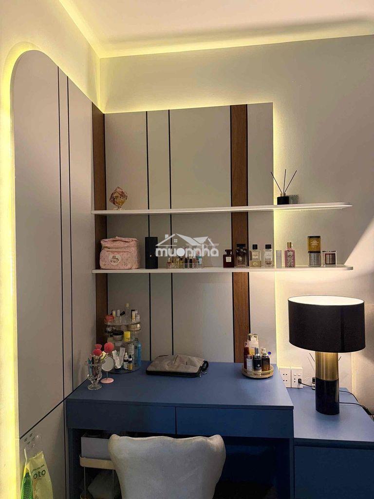 1 phòng ở tối đa hai bạn nữ - 2