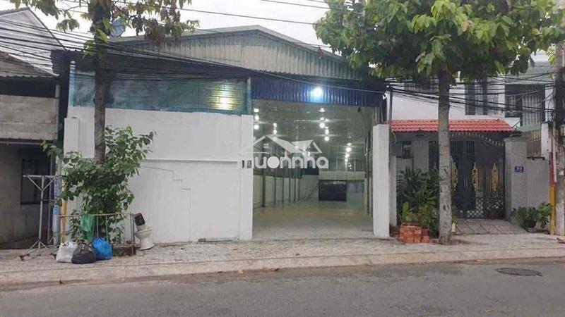 Kho chánh nghĩa , 300m2 đường xe tải lớn ,có 2pn