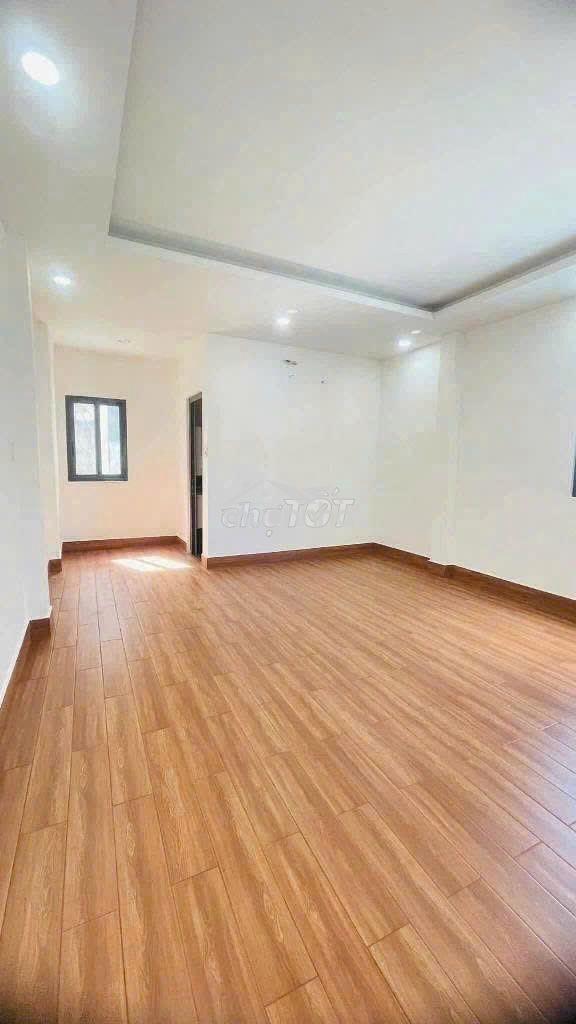 Nhà diện tích siêu hiếm– 182a lê văn sỹ, p.10, q.pn dtsd 400m2. - 2