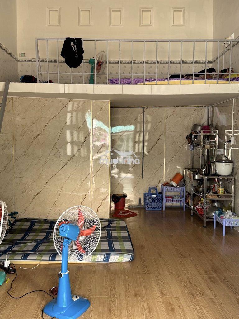 Bán trọ bến cát giá rẻ 300m2 có 2kiot +8p có thu nhập 16tr/th. gần kcn - 3