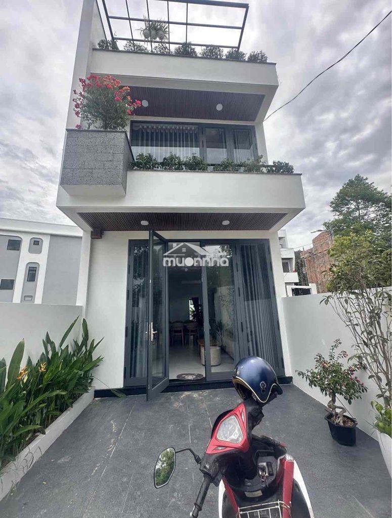 Bán gấp nhà chợ bà tri giá 1ty890